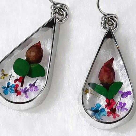 Handmade 925 Silver Plated Dried Flower Teardrop Hook Earrings - NEW - Picture 3 of 4